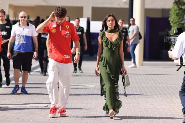 Alexandra Saint Mleux