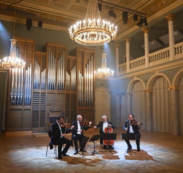 Na rasporedu je i Brunch koncert Zagrebačkog kvarteta i Gudačkog kvarteta Tartini, uz kušanje Šulekovih kuglica