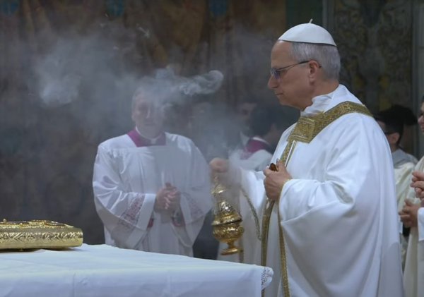 Papa Lav XIV.