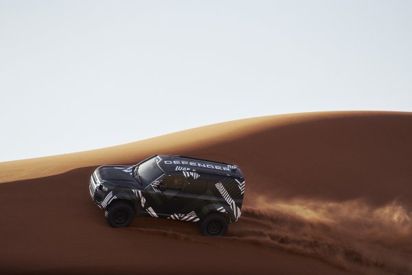Land Rover Defender Dakar D7X-R završio prva testiranja: Zvjezdana posada za reli Dakar i W2RC prvenstvo
