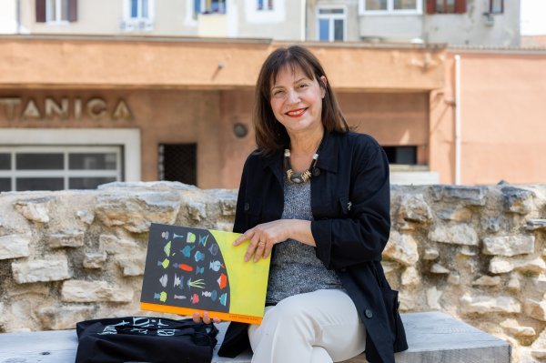 Učeći o životu kroz literaturu, djeca se uče lakše nositi sa svime što odrastanje donosi, a ne donosi samo radost i ljepotu