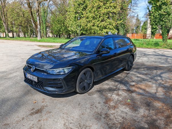 Volkswagen Passat 2.0 TDI DSG R-Line