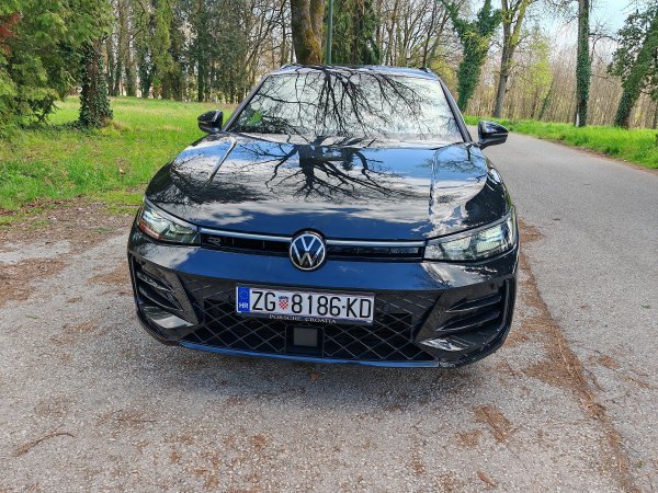 Volkswagen Passat 2.0 TDI DSG R-Line