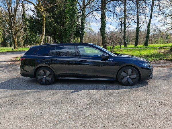 Volkswagen Passat 2.0 TDI DSG R-Line