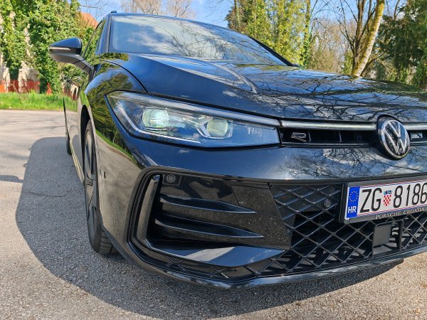 Volkswagen Passat 2.0 TDI DSG R-Line