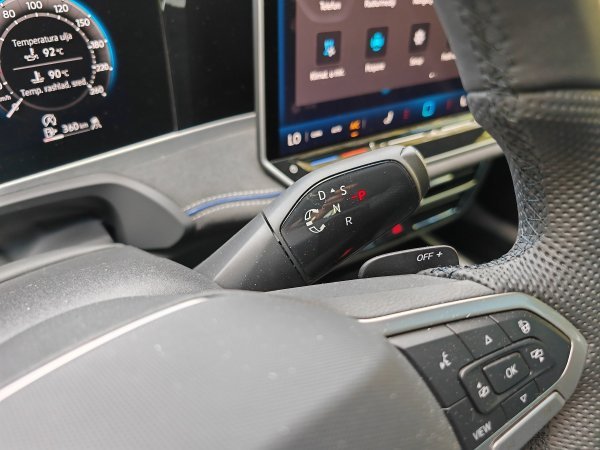 Volkswagen Passat 2.0 TDI DSG R-Line