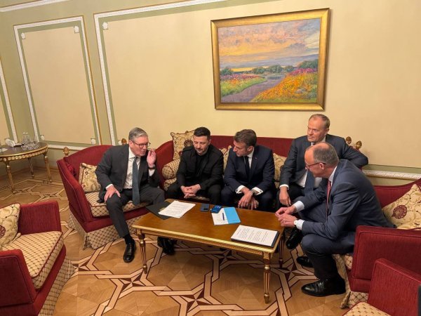 Keir Starmer, Volodimir Zelenski, Emmanuel Macron, Donald Tusk, Friedrich Merz u Kijevu