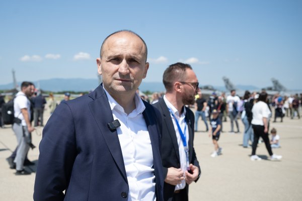 Najavio je i dolazak još osam helikoptera Black Hawk iz SAD-a