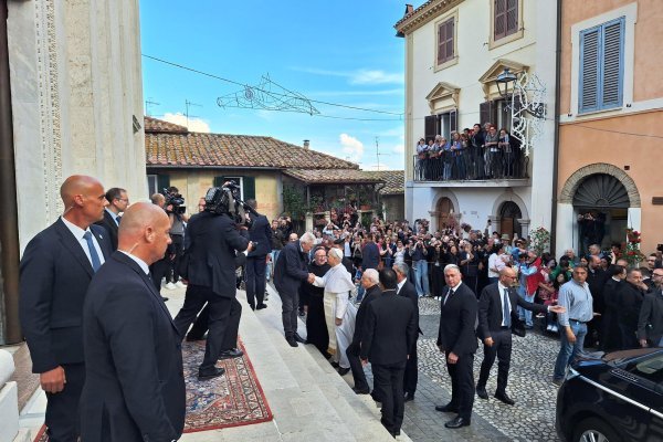 Papa Lav XIV. u posjetu gradiću Genazzano