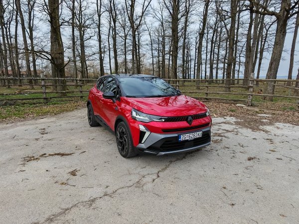 Renault Captur esprit Alpine TCe 160 EDC