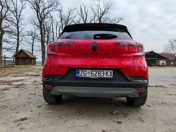 Renault Captur esprit Alpine TCe 160 EDC