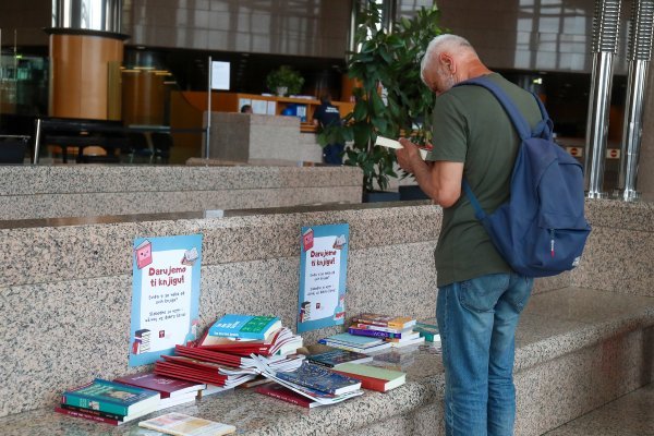Kao i svake godine, na kraju festivala bit će uručene nagrade povjesničarima