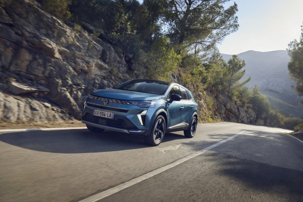 Renault Symbioz Iconic