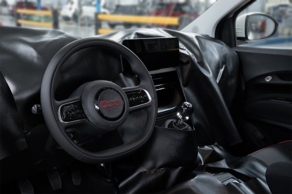 Fiat 500 Hybrid krenuo u pretproizvodnju u tvornici Mirafiori u Torinu