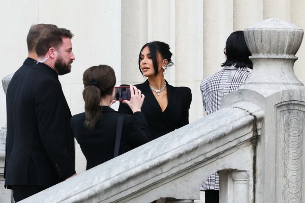 Kim Kardashian na sudu u Parizu