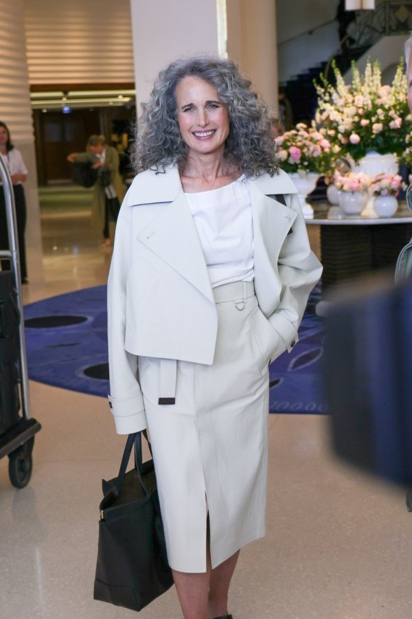 Andie MacDowell