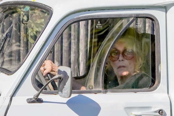 Brigitte Bardot iz glume se povukla vrlo rano, sa samo 39 godina