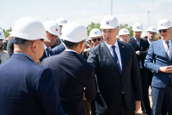 Andrej Plenković u obilasku Sunčane elektrane Korlat