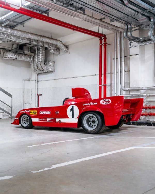 Alfa Romeo Tipo 33 T12