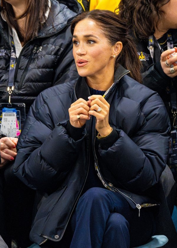 Meghan Markle s pečatnim prstenom