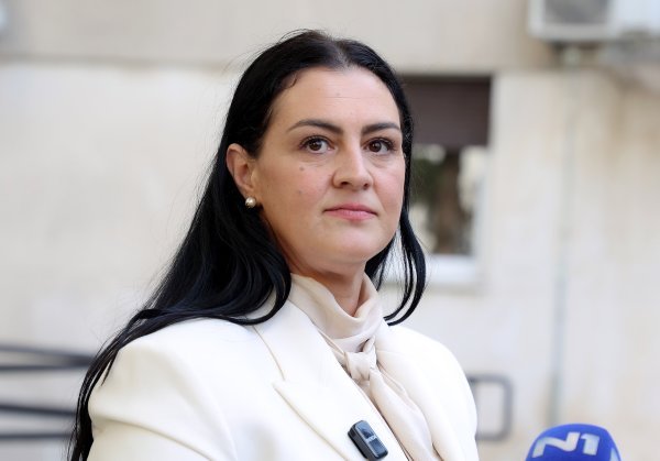 Ninčević Lesandrić najavila početak kampanje: 'Želimo sučeljavanje prošlosti i budućnosti'
