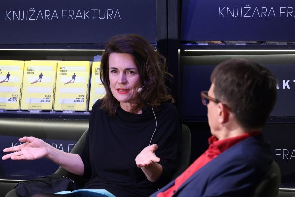 Grad postaje akter a istodobno se prostire i uzmiče pred glavnim junakom, rekla je Đurđica Čilić