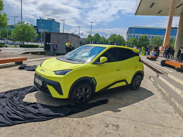 BYD Dolphin Surf - hrvatska pemijera