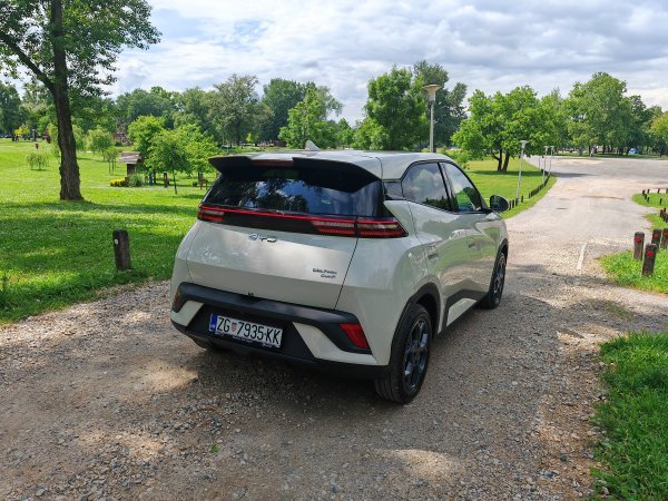 BYD Dolphin Surf - hrvatska pemijera