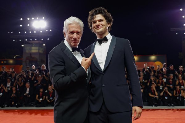 Richard Gere sa sinom Homerom