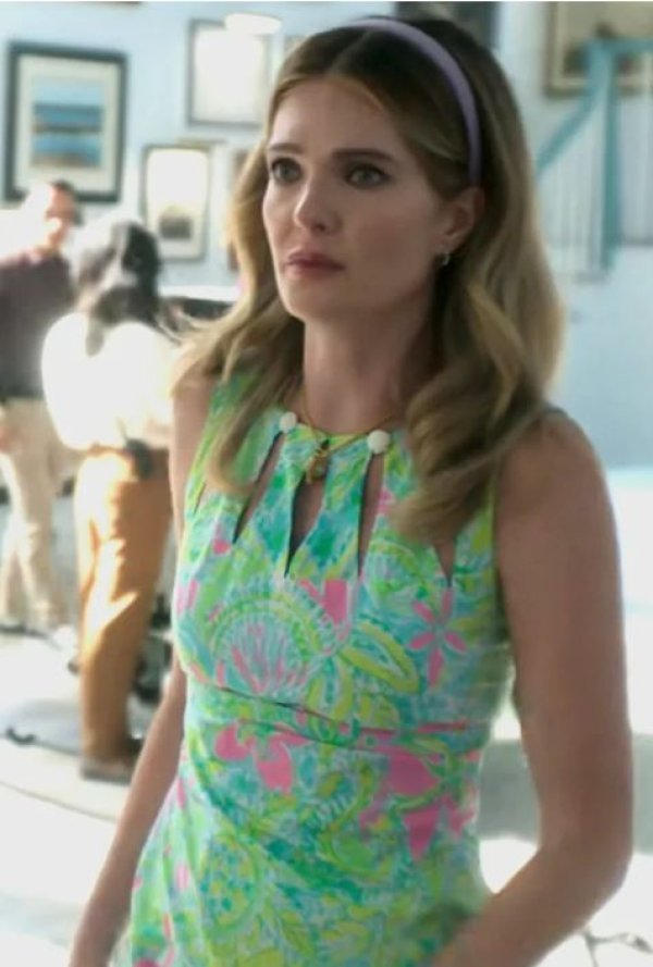 Meghann Fahy u haljini Lily Pulitzer