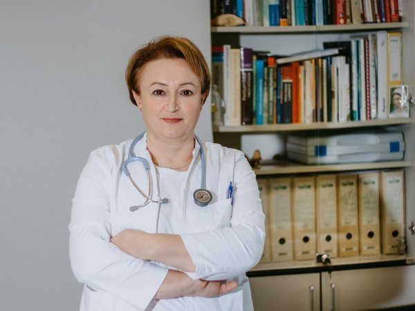 Dr. Ljiljana Ćenan