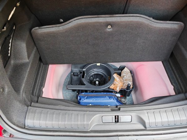 Alfa Romeo Junior Ibrida 1.2 136 KS