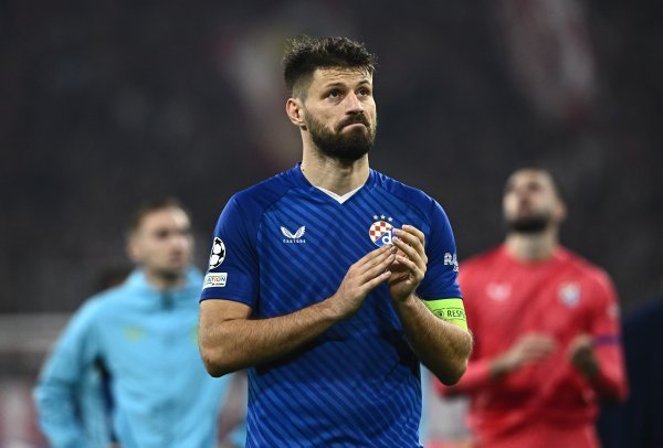 Pogledajte kako se Dinamo i službeno oprostio od Brune Petkovića