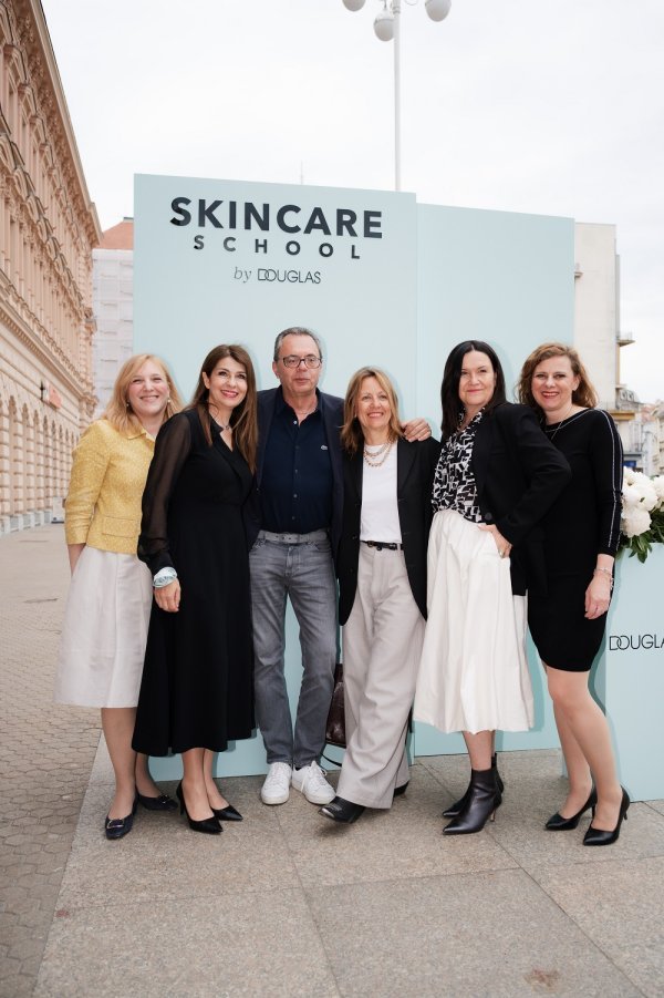 Ivana Vilendečić-Zrinjski, Adrijana Bokan, Fabio Pampani, Alessandra Breda, Dijana Bičanić, Sandy Vrbetić Matika