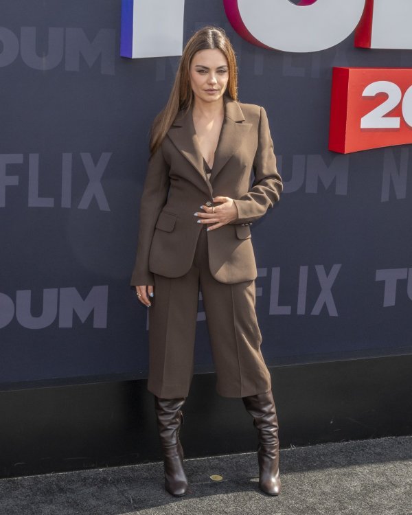 Mila Kunis