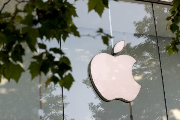 Apple je najavio investiciju od 100 milijardi dolara