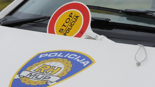Stranac dostavljao hranu, Varaždinac ga napao, drugog srušili s bicikla