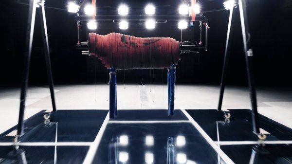 Volvo Cars - prvi višenamjenski adaptivni sigurnosni pojas