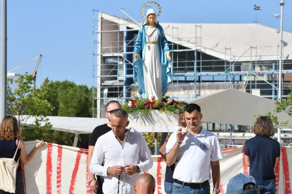 Molitva krunice i protuprosvjed u Šibeniku 7.6.2025.