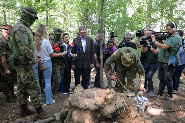 Aleksandar Vučić na vojnoj vježbi 'Drina 2024.'