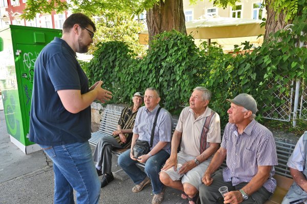 Tiskovna konferencija Peđe Grbina u Puli