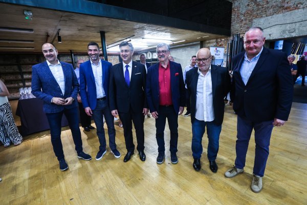 Predstavljanje monografije Ratka Rudića