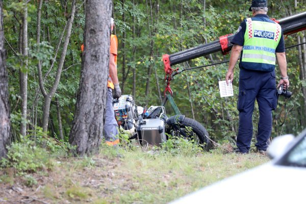 Nesreća na Hvaru: U sudaru dva motocikla jedna osoba je poginula