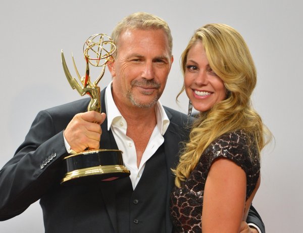 Kevin Costner i Chistine Baumgartner