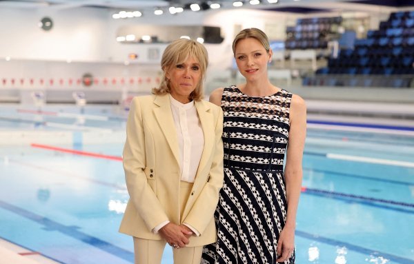 Princeza Charlene i Brigitte Macron
