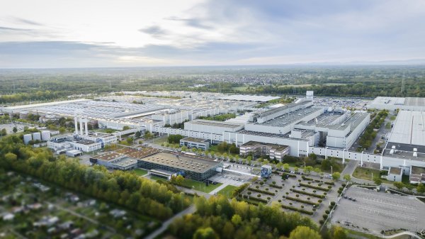 Tvornica u Rastattu opskrbljuje se 100 posto zelenom električnom energijom – iz vlastitih solarnih instalacija i vanjskih održivih izvora energije