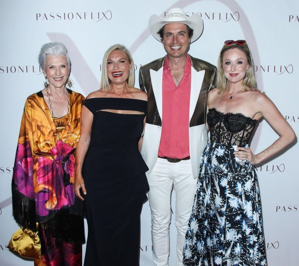 Maye, Tosca i Kimbal Musk