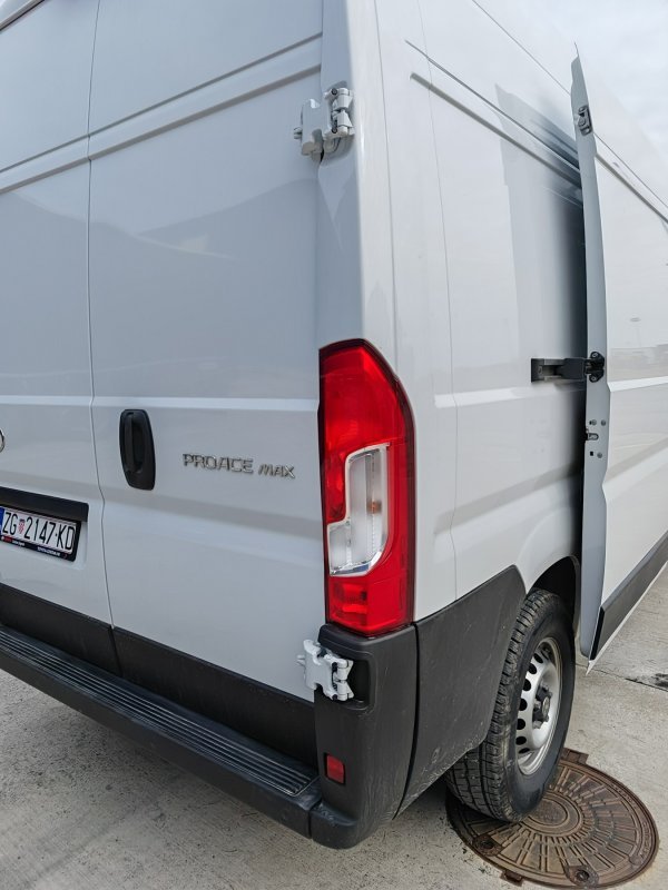 Toyota Proace Max 2.2D 140HP MT6 L3 H3 SSD PD P1 3S COMFORT 3.5H