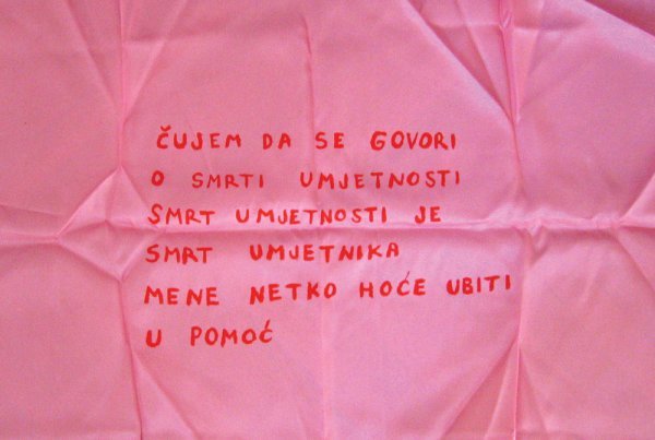 Mladen Stilinović, Čujem da se govori..., 1977.
