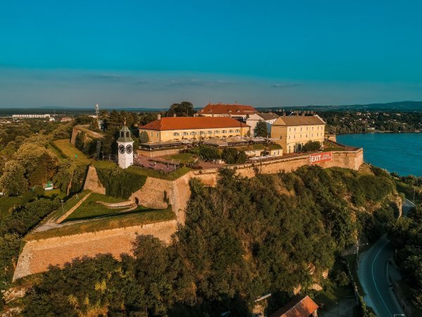 Pretrovaradinska tvrđava